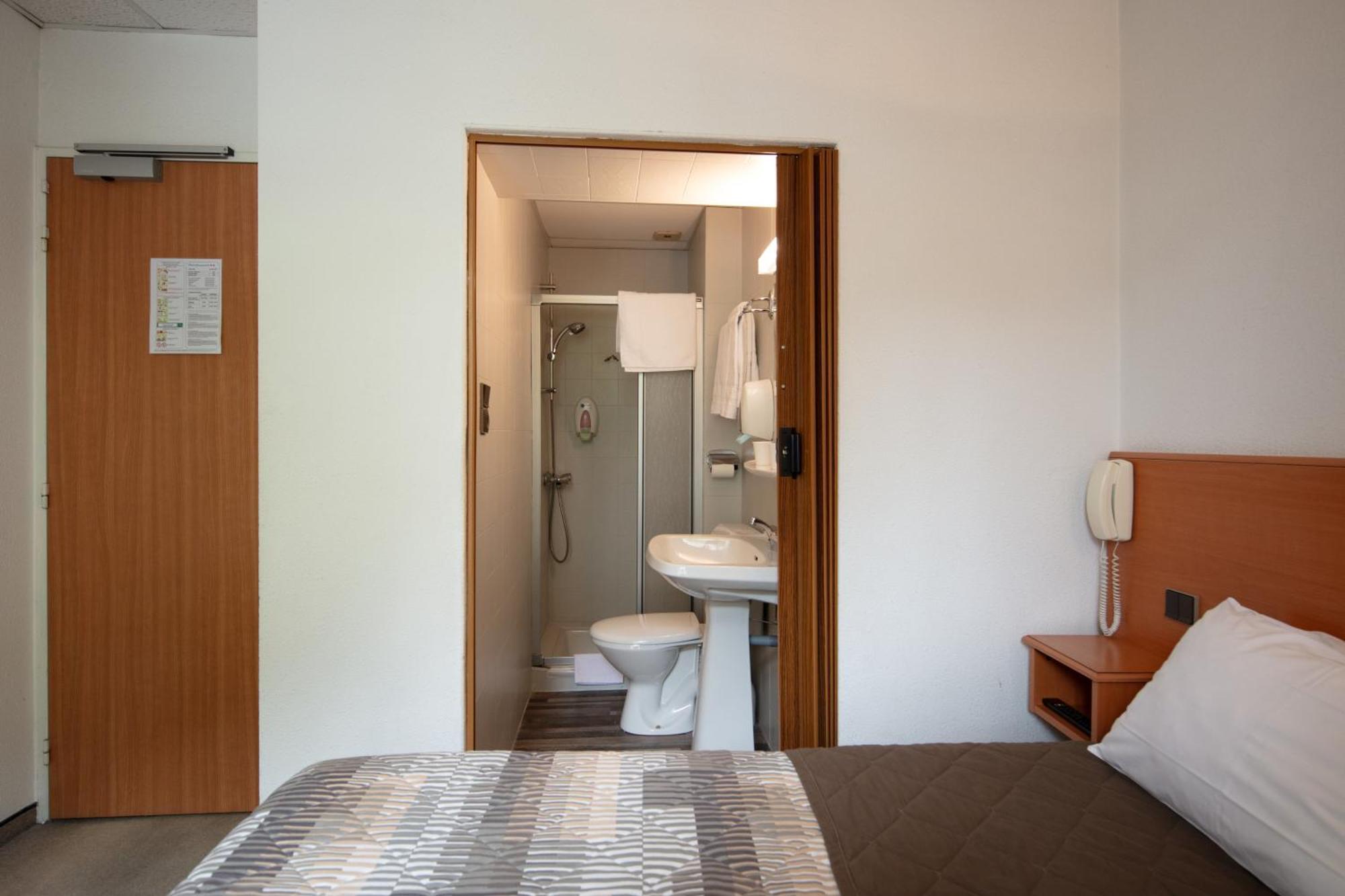 Hotel Compostelle Лурд Екстер'єр фото