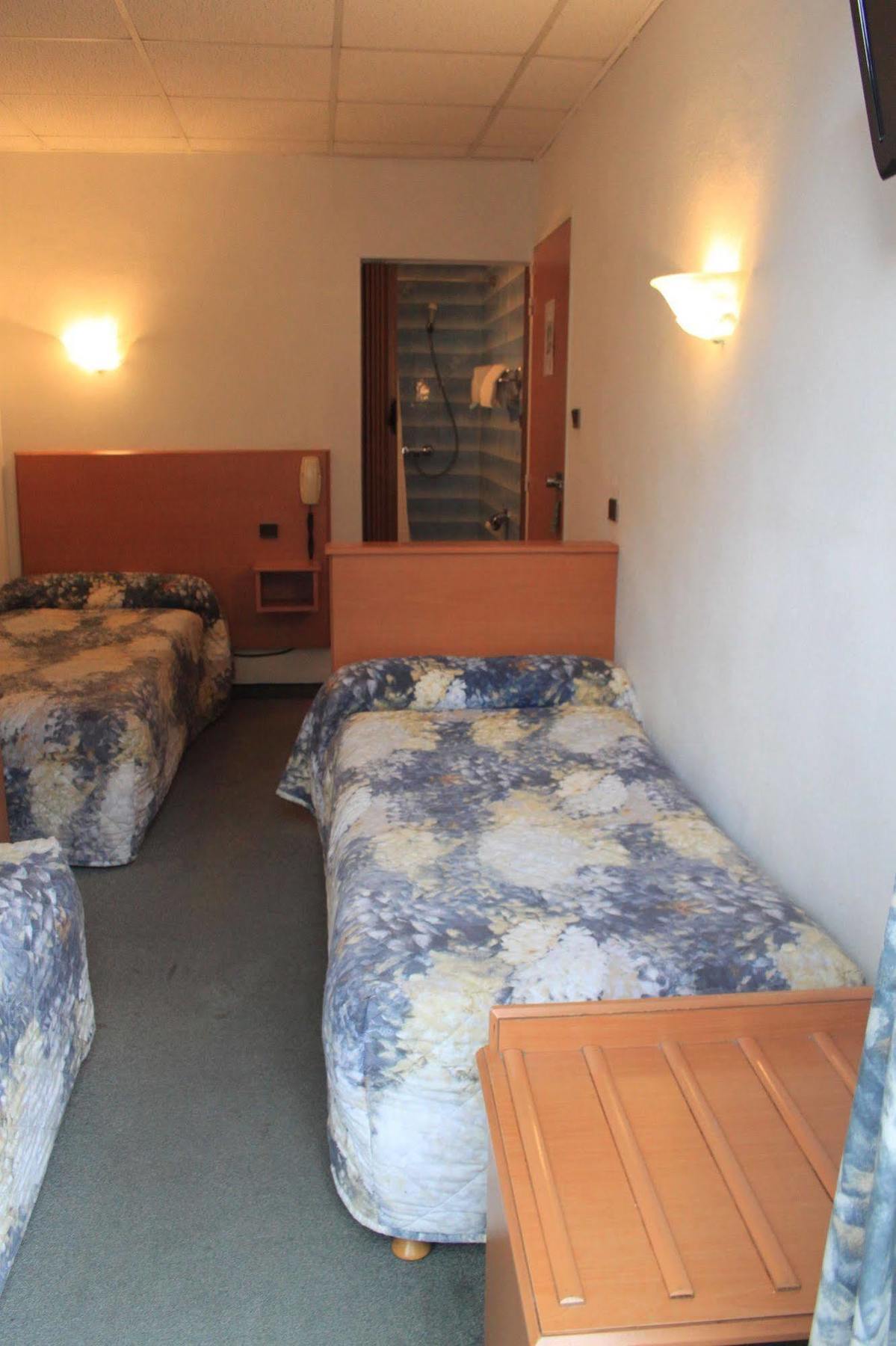 Hotel Compostelle Лурд Екстер'єр фото